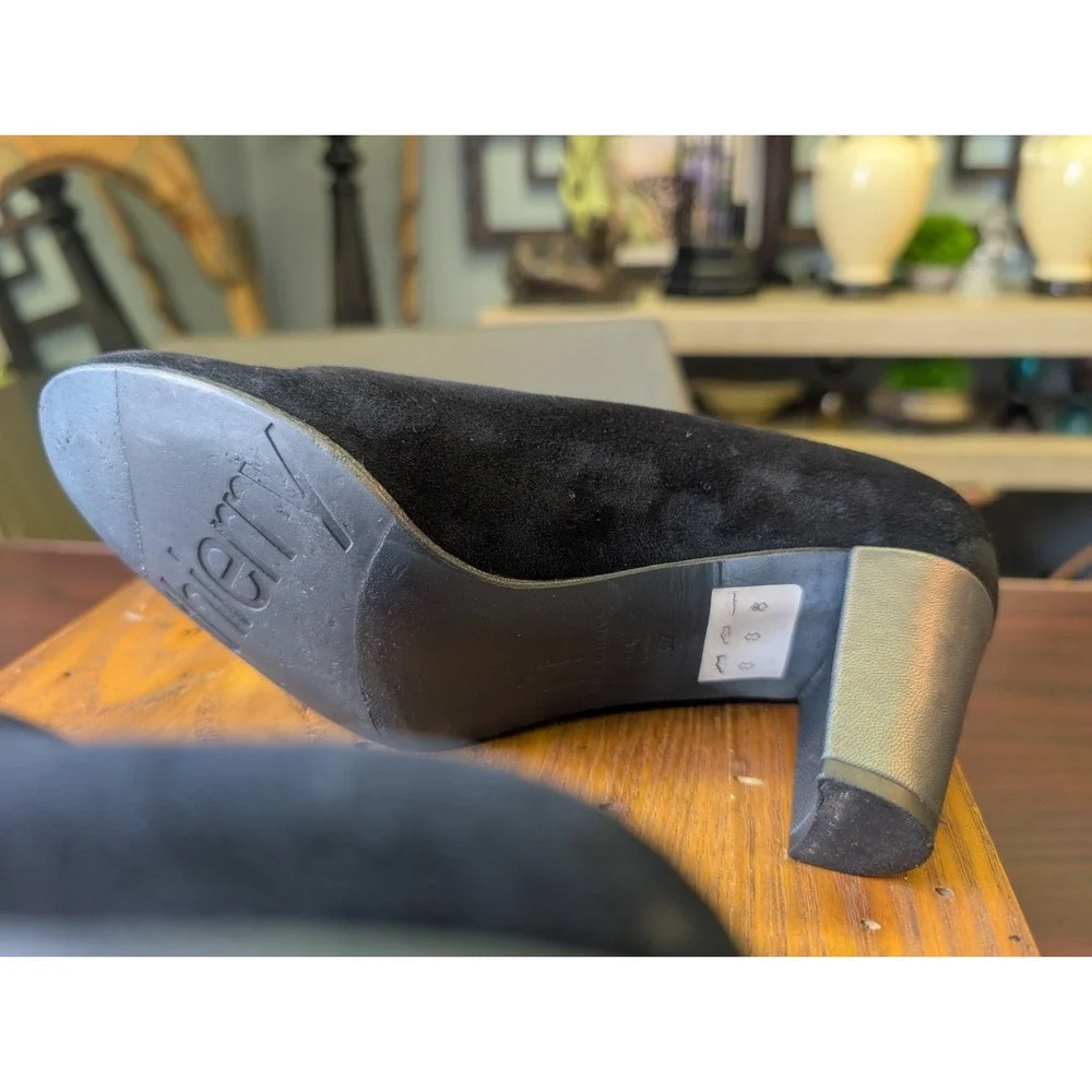 Thierry Rabotin 37 Black Suede Pump W/Metallic Heel